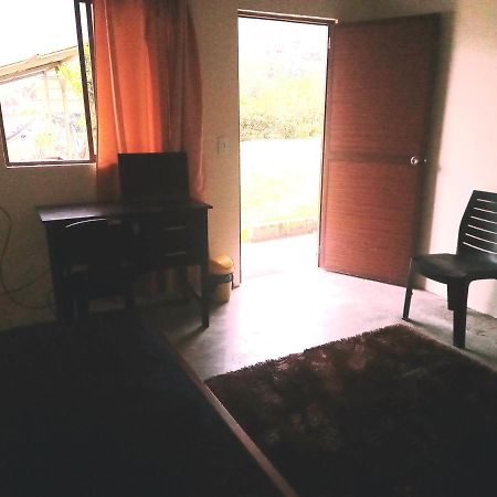 Montano Camping & Hostel Baños Zewnętrze zdjęcie