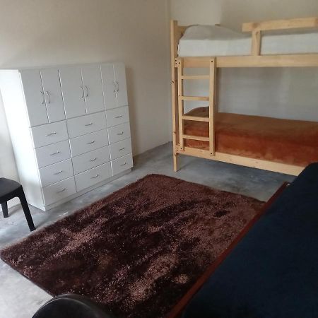 Montano Camping & Hostel Baños Zewnętrze zdjęcie