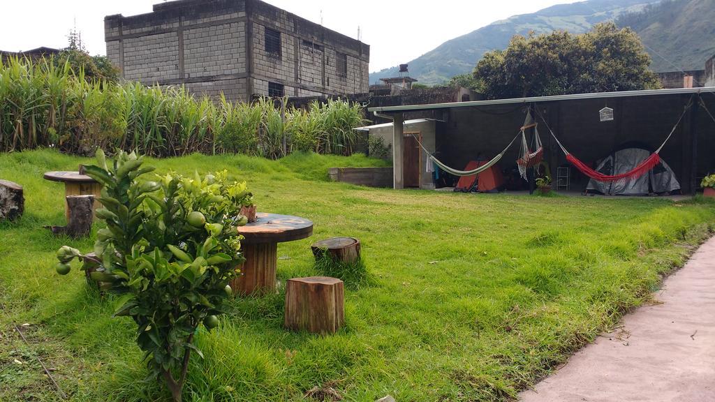 Montano Camping & Hostel Baños Zewnętrze zdjęcie