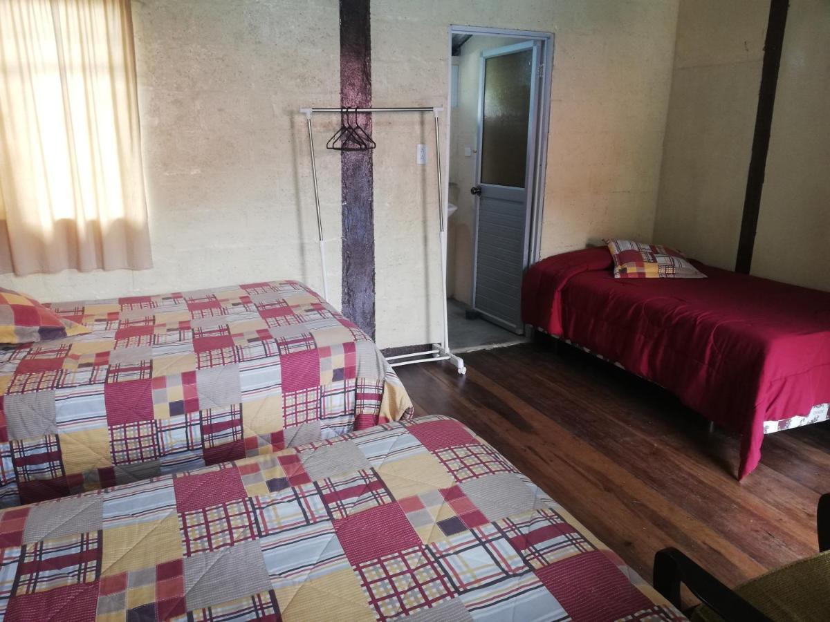 Montano Camping & Hostel Baños Zewnętrze zdjęcie