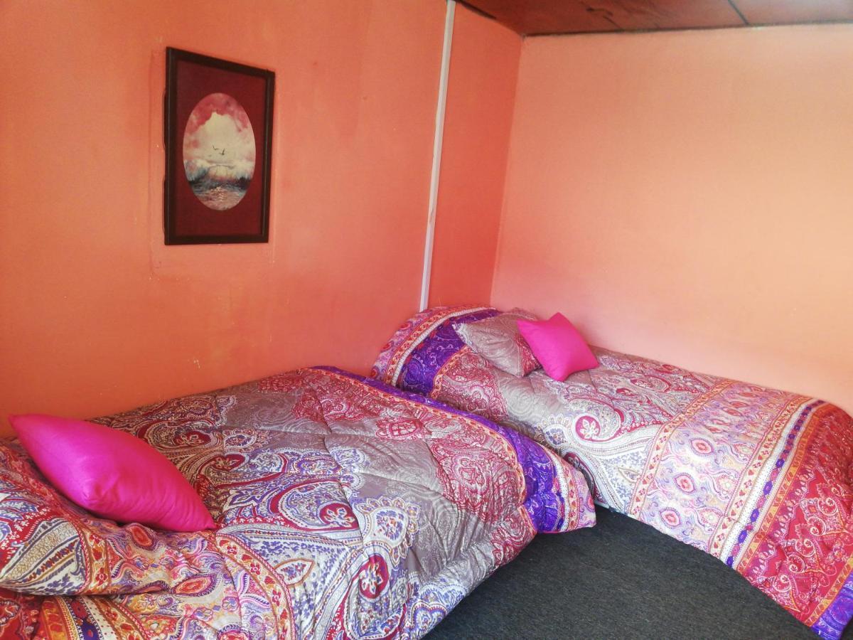 Montano Camping & Hostel Baños Zewnętrze zdjęcie