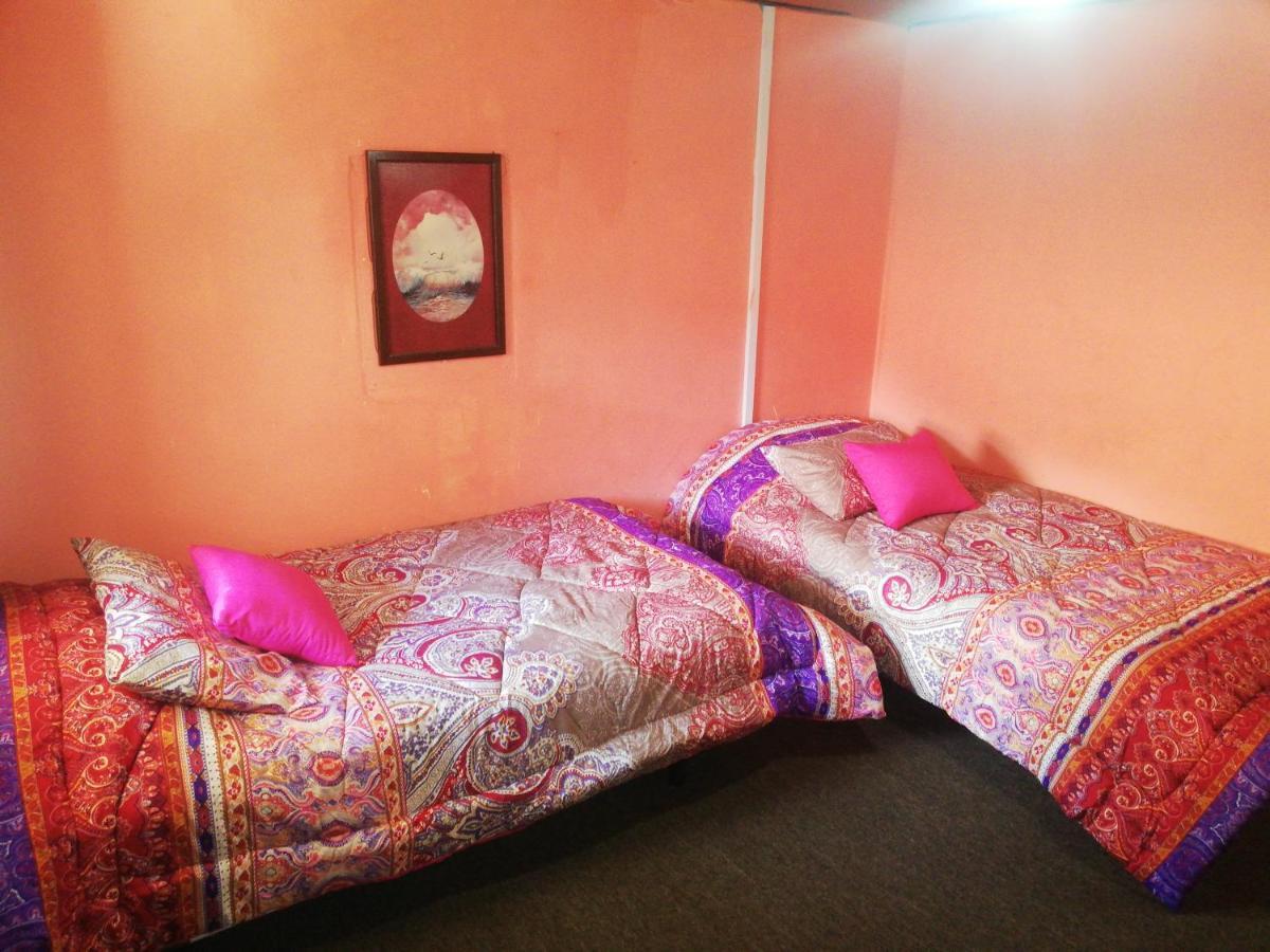 Montano Camping & Hostel Baños Zewnętrze zdjęcie